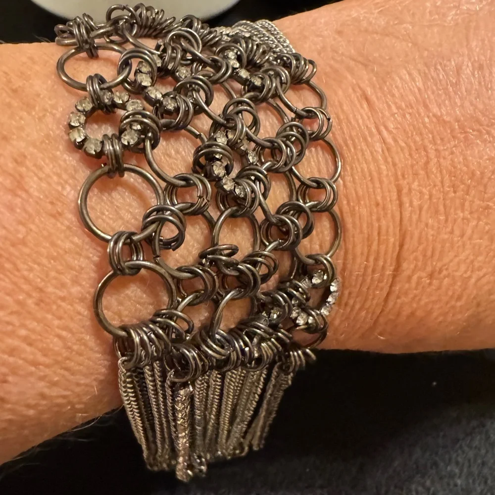 Fabulous silver tone multi-chain and rhinestone round link bracelet